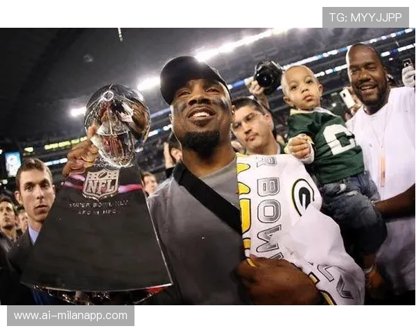 包装工主场获胜，四分卫状态神勇，包装工的主场